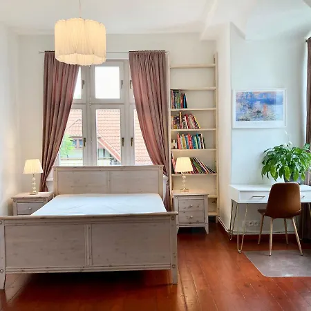 100m2 Sea Apartment, 2 Bathrooms, 500m To The Beach & Pier * Sopoty
