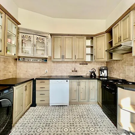 Apartmán 100m2 Sea Apartment, 2 Bathrooms, 500m To The Beach & Pier Sopoty
